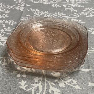 Madrid Blush Pink Depression Glass Plate Set-(4 Plates)